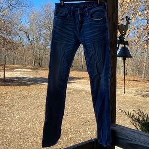 Men’s Airflex+ American Eagle Skinny Jeans